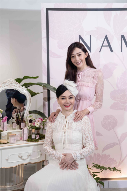 王心恬凍齡媽首曝光!爆同意女兒「未婚生子」女婿人選是他