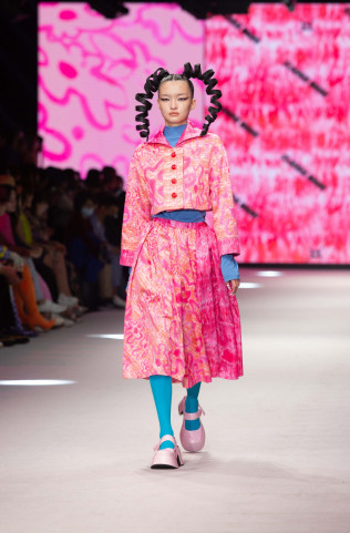 2023 臺北時裝週 AW23 Claudia W