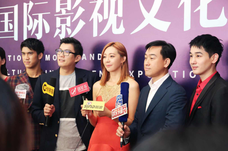 女神王心恬領軍高顏值戰隊 拚電競界年度熱搜話題