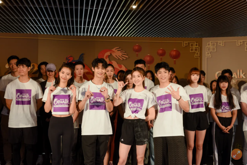 凱渥開工集結原子少年! 龍寶寶林煥鈞盼新年走酷帥路線